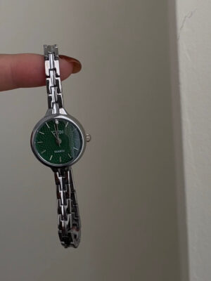 Minimalist Style Green Round Face Silver Bracelet Watch