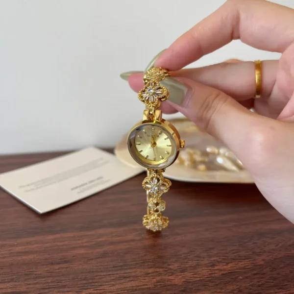 MH641-4 MoHer Watch Gold Clover Crystal Bracelet Watch for Women