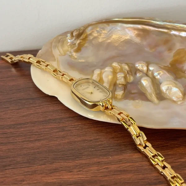 MH646-4 Moher Watch Beige Mother of Pearl Dial Gold Oval Bracelet Watch for Women