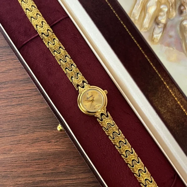 MH 725-5 MoHerWatch Classic Gold Watch Small Oval Dial Watch for Women