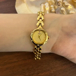 MoHerWatch Elegant Gold Oval Link Bracelet Round Dial Watch for Women
