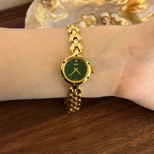 MoHerWatch Elegant Green Oval Gold Link Bracelet Round Dial Watch for Women