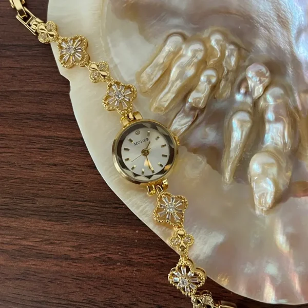 MH702-4 Elegant Gold Floral Crystal Bracelet White Dial Watch for Women