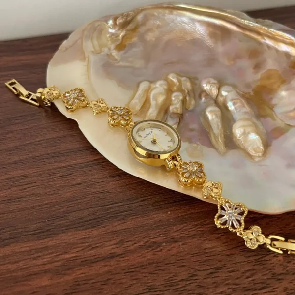 MH702-5 Elegant Gold Floral Crystal Bracelet White Dial Watch for Women
