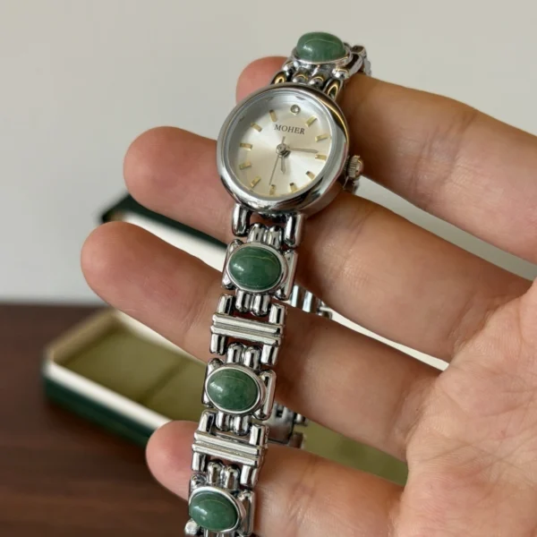 Vintage Green Oval Accent Silver Bracelet Round Dial Watch for Women