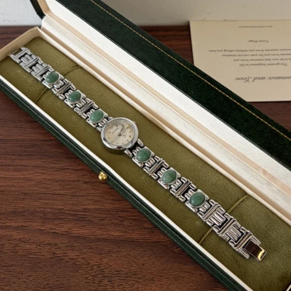 Vintage Green Oval Accent Silver Bracelet Round Dial Watch for Women