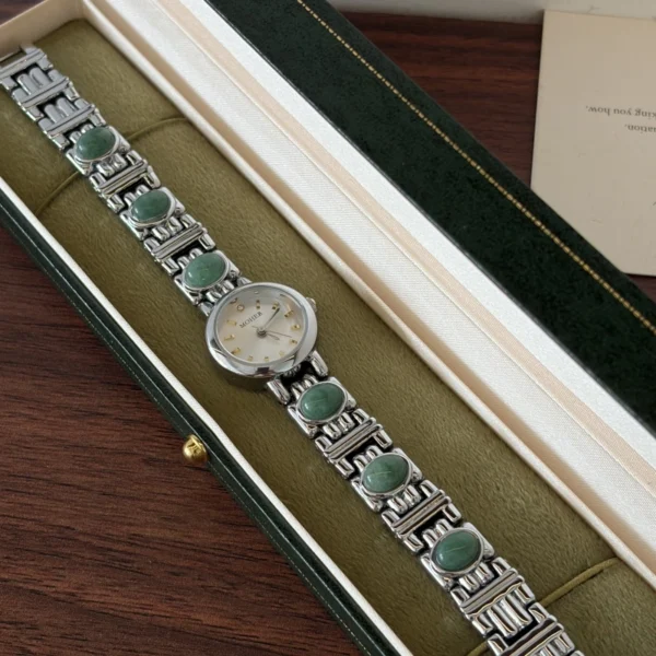 Vintage Green Oval Accent Silver Bracelet Round Dial Watch for Women