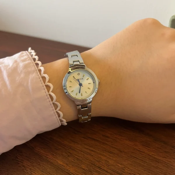 Classic Cream Round Dial Silver Link Bracelet Watch for Women