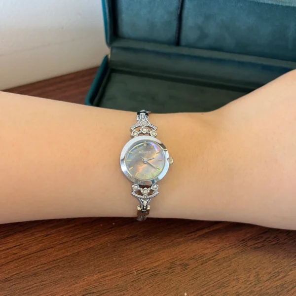 Classic Silver Round Dial Braided Bracelet Watch for Women