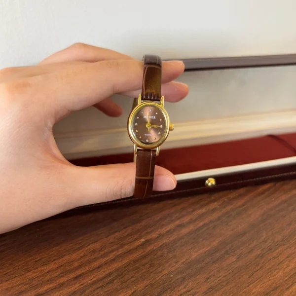 Classic Brown Round Dial Slim Brown Strap Watch for Women