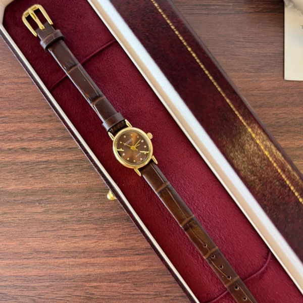 Classic Brown Round Dial Slim Brown Strap Watch for Women