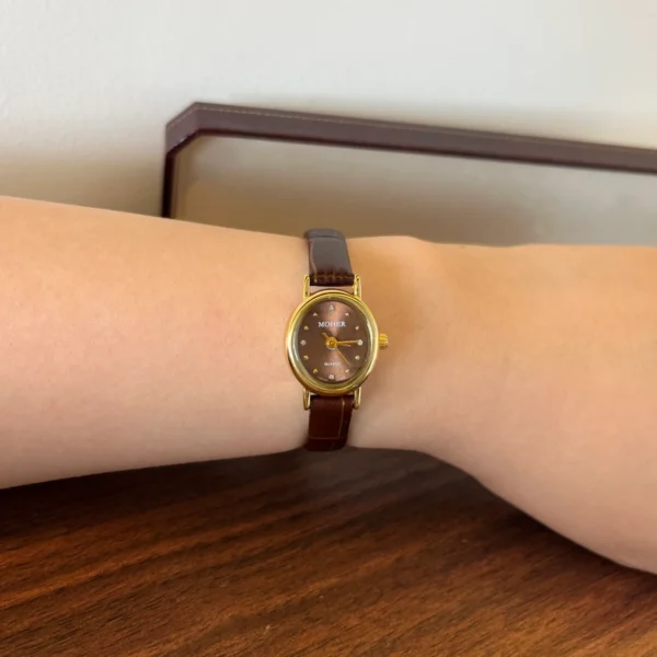 Classic Brown Round Dial Slim Brown Strap Watch for Women