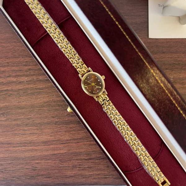 Classic Brown Round Dial Gold Woven Bracelet Watch for Women