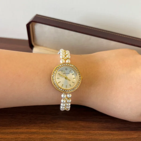 Elegant Cream Round Dial White Bead Gold Bracelet Watch for Women
