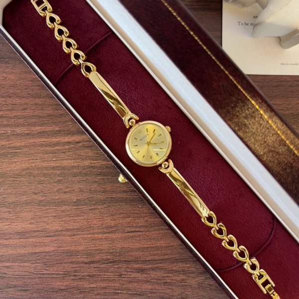 Classic Gold Round Dial Open Oval Link Bracelet Watch for Women
