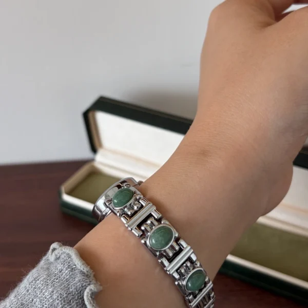 Classic Green Accent Round Dial Silver Bracelet Watch for Women