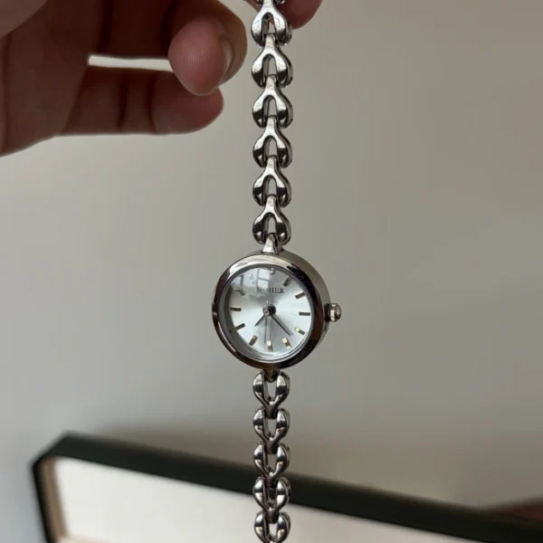 Classic Pale Round Dial Silver Open Link Bracelet Watch for Women