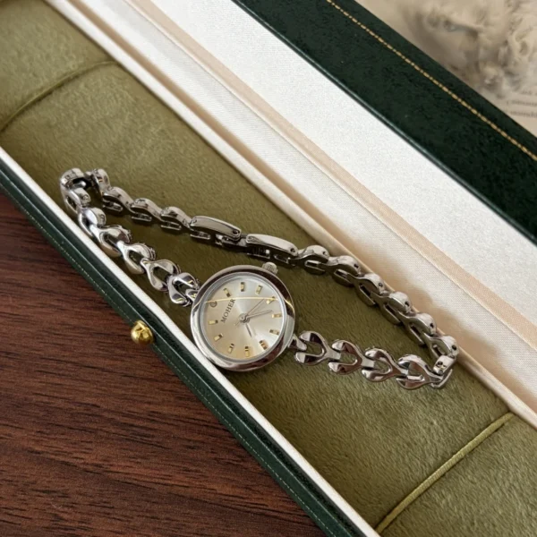 Classic Pale Round Dial Silver Open Link Bracelet Watch for Women