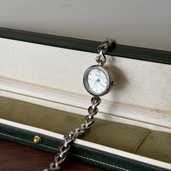 Classic Pale Round Dial Silver Open Link Bracelet Watch for Women