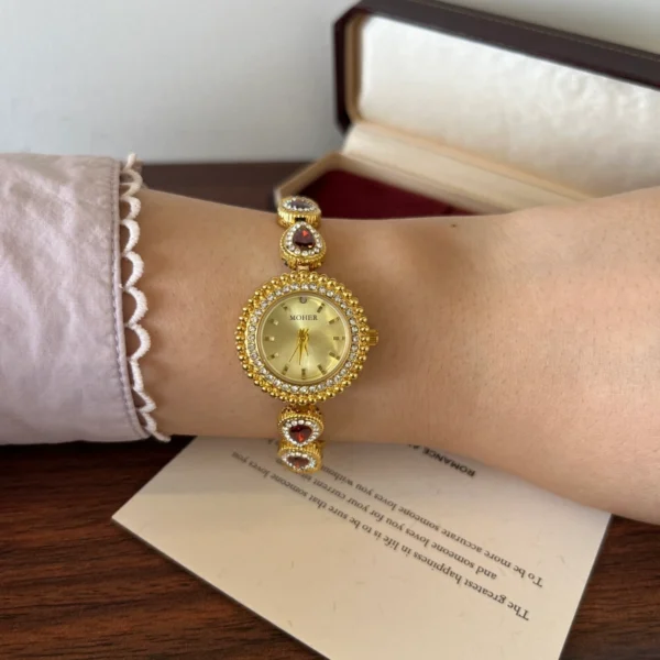 Elegant White Oval Link Gold Bracelet Watch for Women